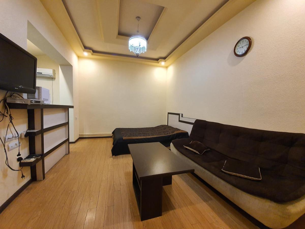 Tatev Apartments Yerevan Exterior photo