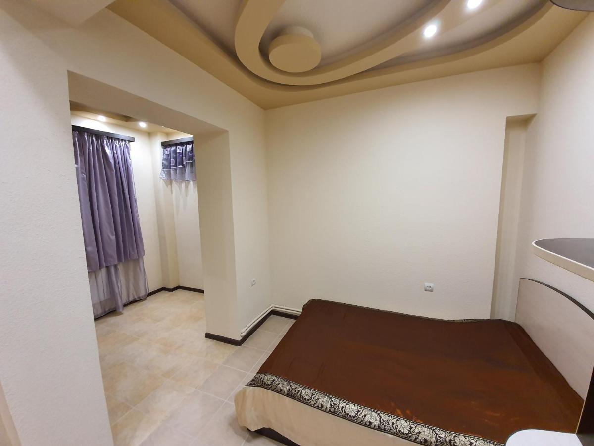 Tatev Apartments Yerevan Exterior photo